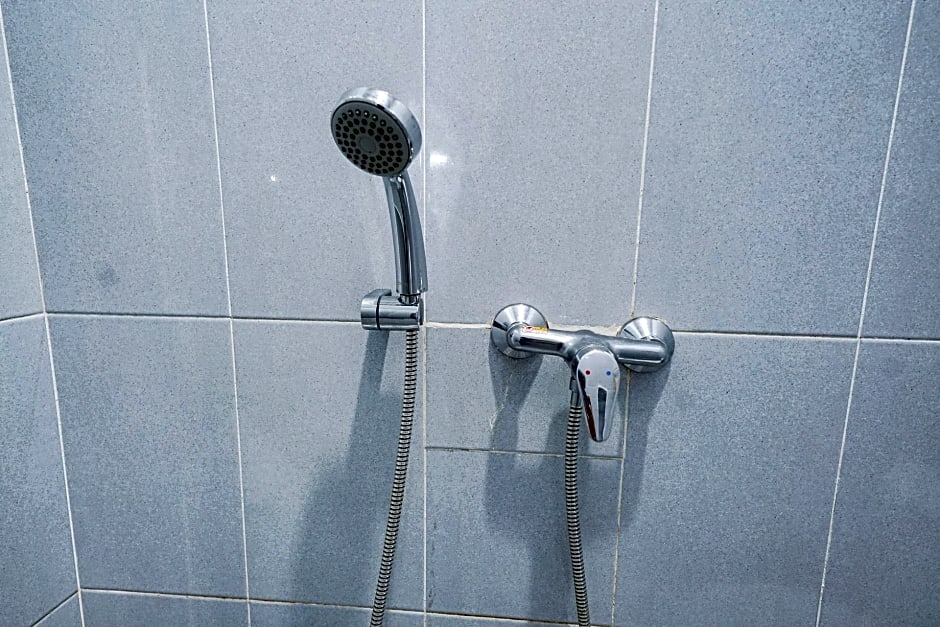 RedDoorz near Pantai Pandan Sibolga