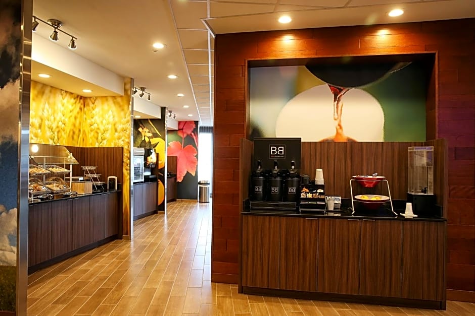 Fairfield Inn & Suites by Marriott Madison Verona