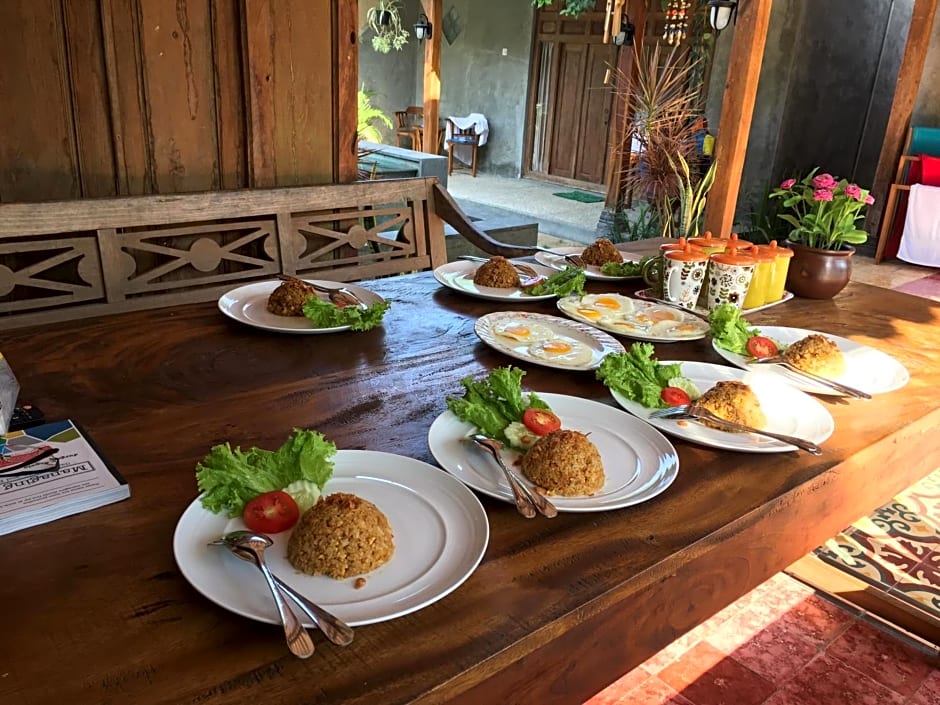 Watukarung Ristu Homestay