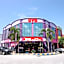 OYO 880 Hotel Purple Town