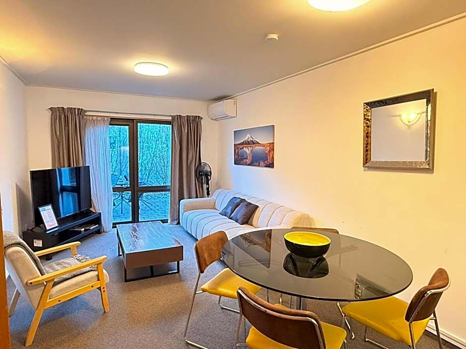 Amity Serviced Apartments
