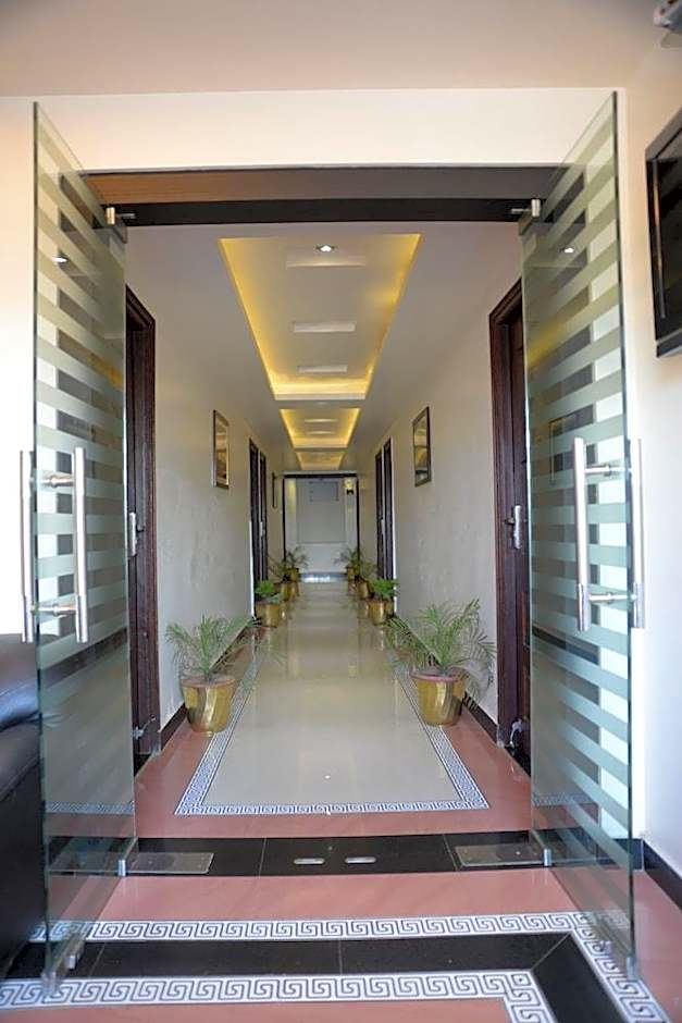 Hotel Divine Destination