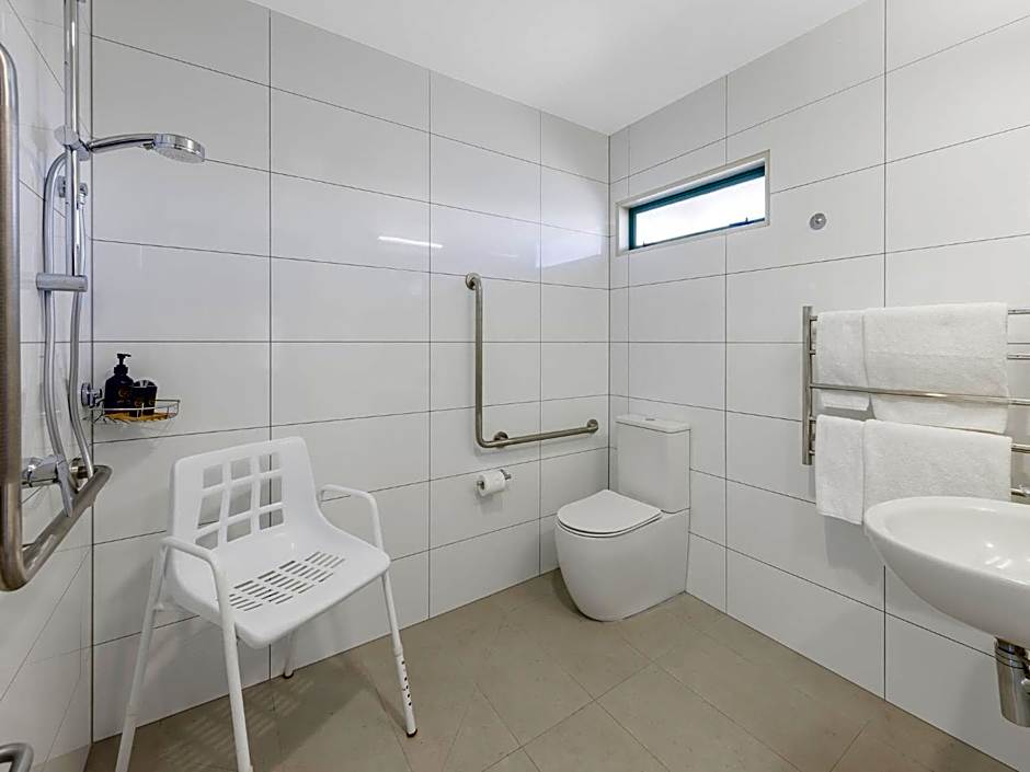 Jet Park Hotel Hamilton Airport