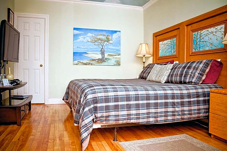 Maison Des Jardins B & B