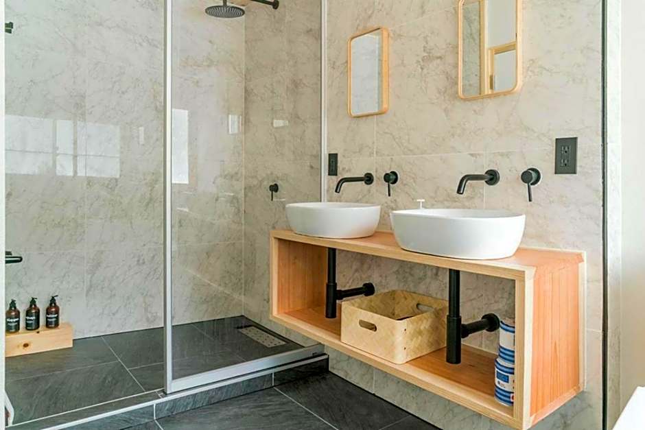 Nozawa Gondola Apartments