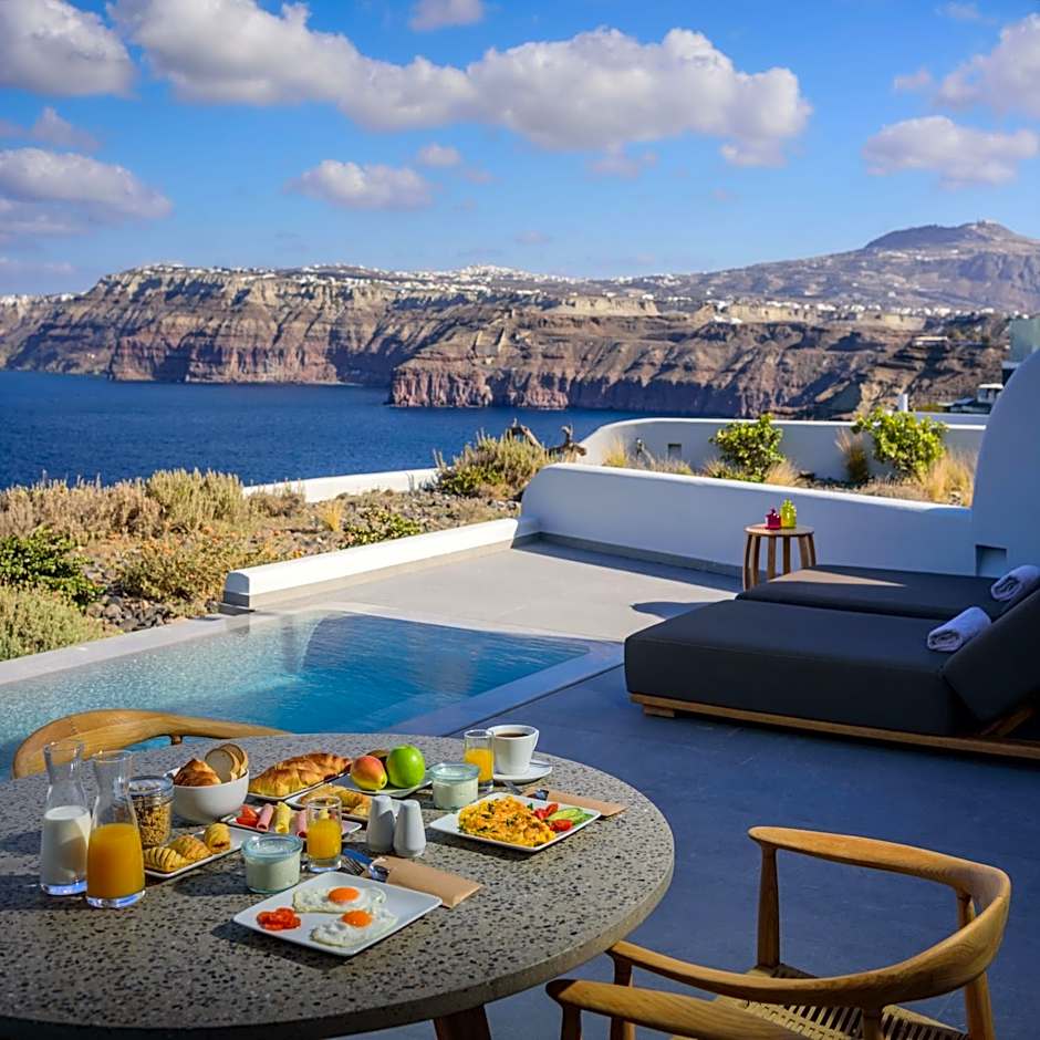 Neptune Luxury Suites