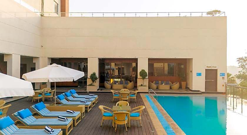 Saura Hotel, Agra- A Club Mahindra Associate