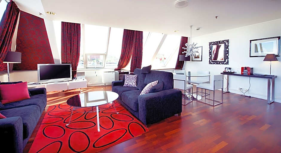 Home Hotel Grand Olav