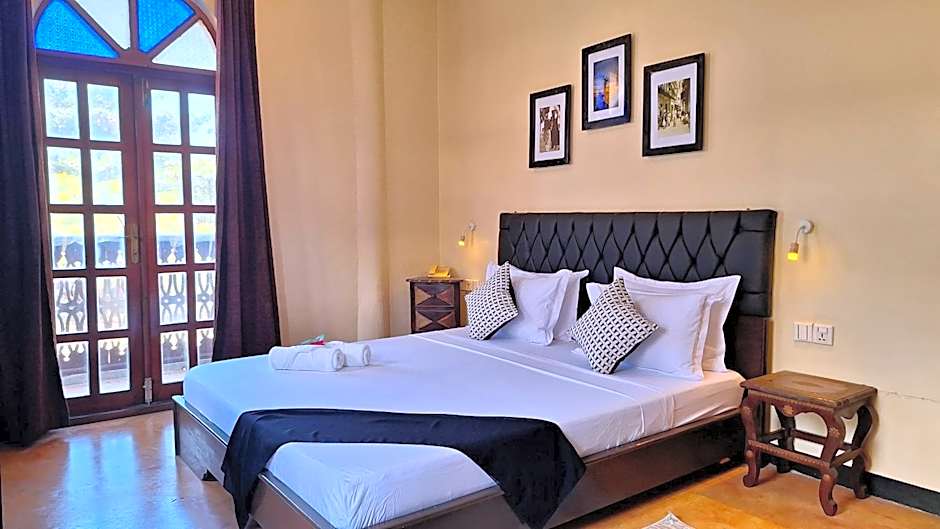 Rumaisa Hotel