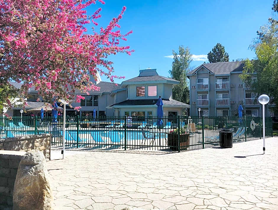 The Beach Retreat & Lodge at Tahoe