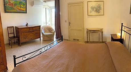 Triple Room with Private Bathroom