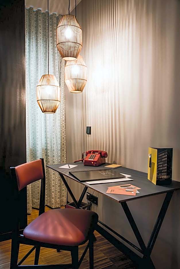 Henri Hotel Düsseldorf Downtown