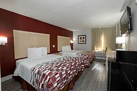 Deluxe Room with Two Queen Beds Smoke Free