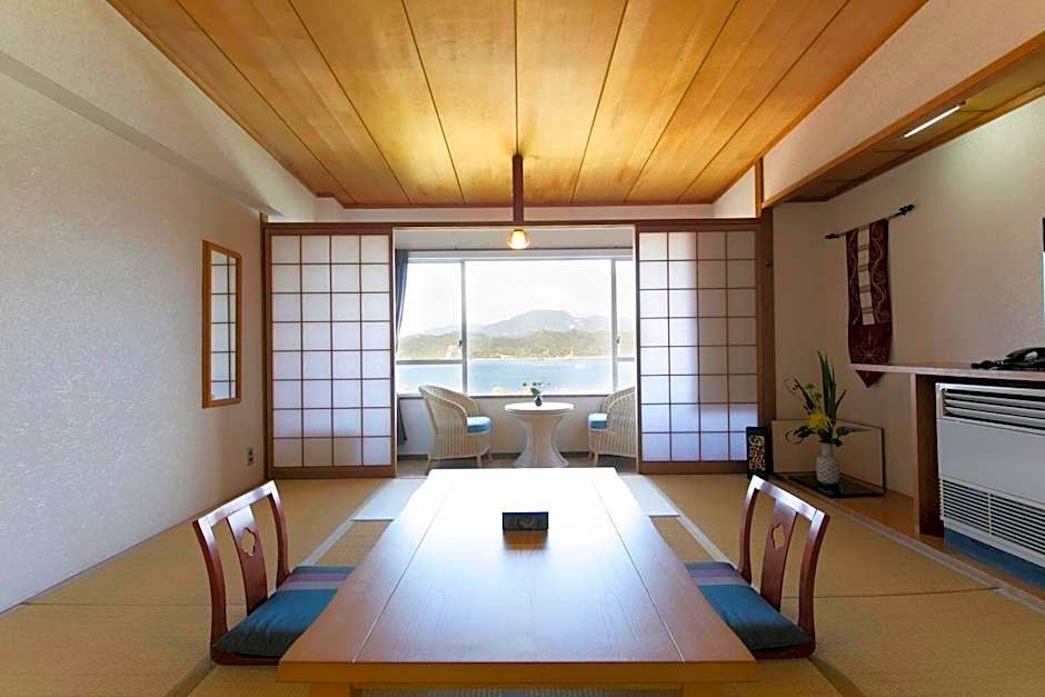 Hanairotoridorino Yado Kayuu Ryokan