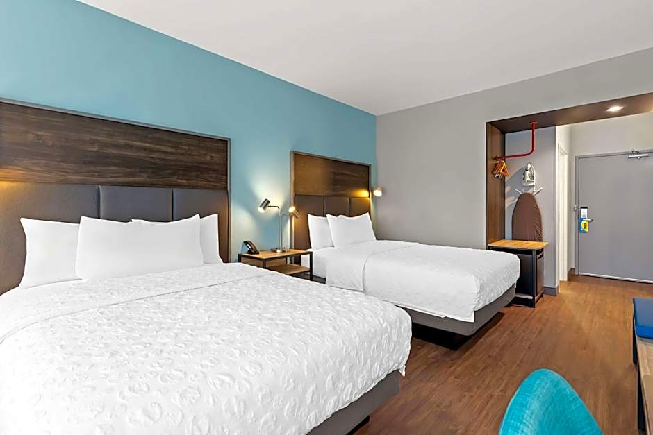 Tru by Hilton Aloha Beaverton