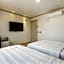 Mj Hotel