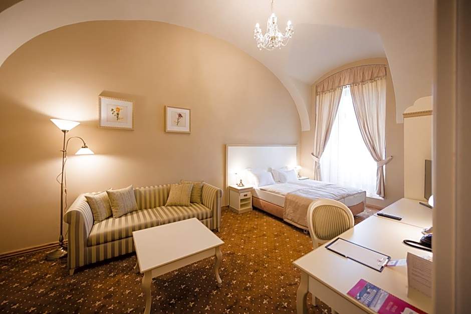 Hotel Gino Park Palace - Kaštieľ Orlové