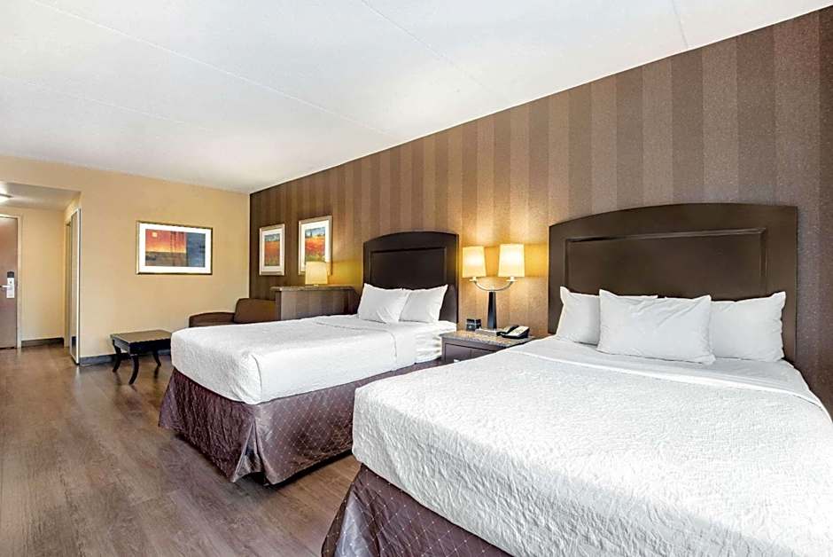 La Quinta by Wyndham Bel Air I-95 Exit 77A