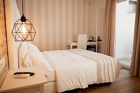 Deluxe Single Room with Balcony