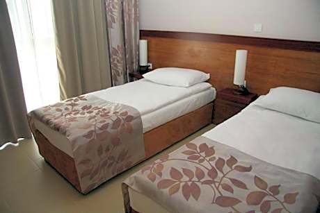 Hotel Aquapark Žusterna