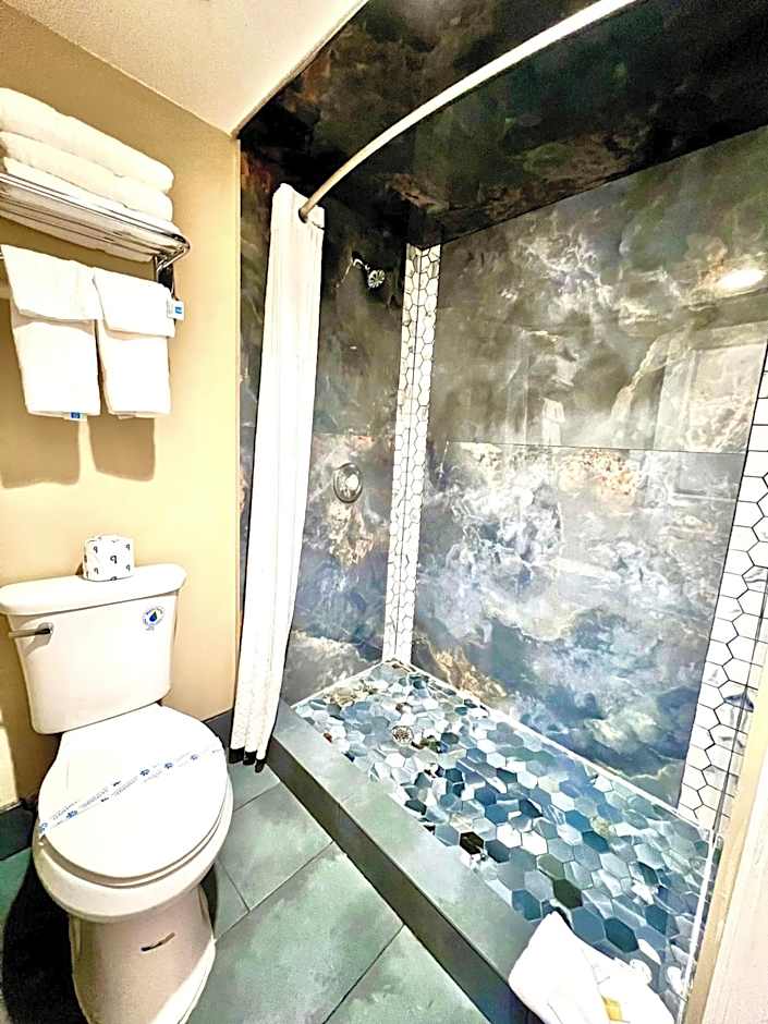 Travelodge by Wyndham Reno