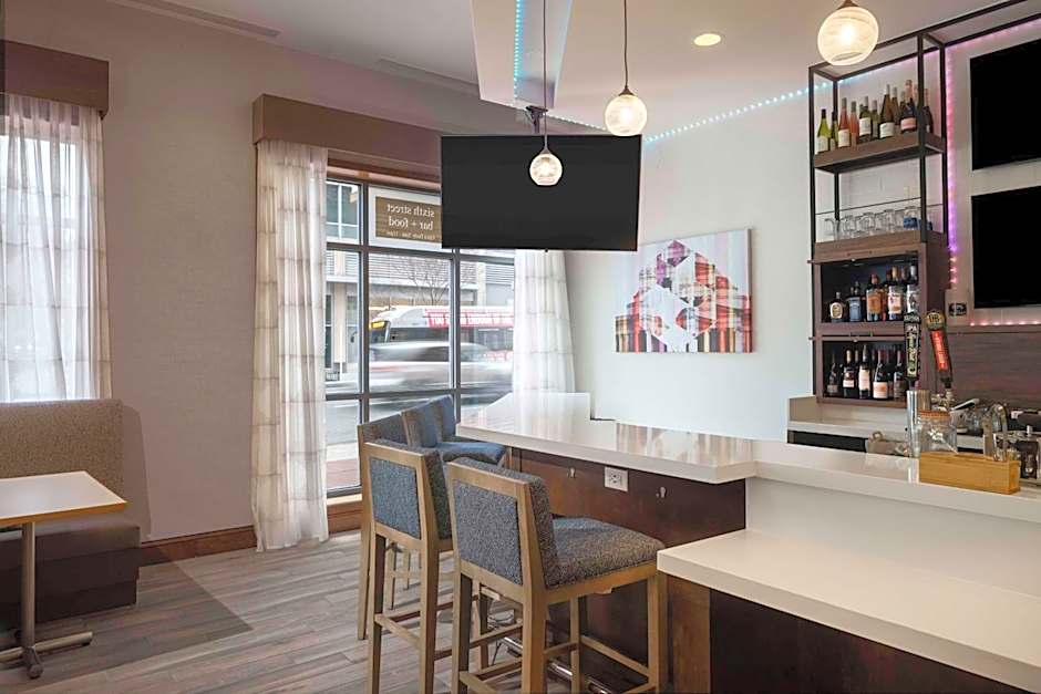 Hampton Inn By Hilton Washington-Downtown-Convention Center