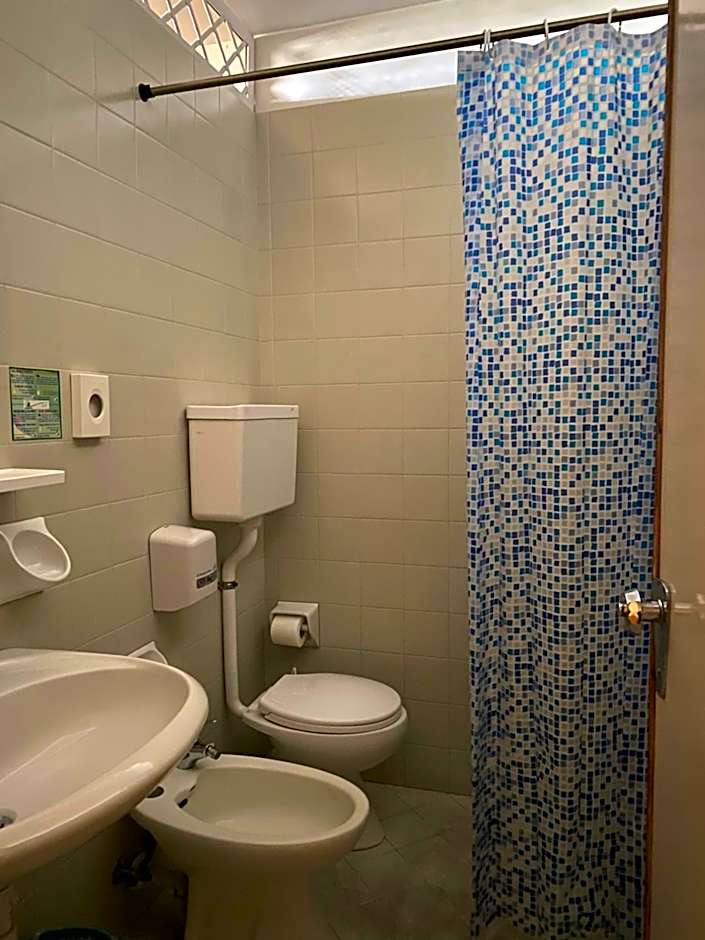 Hotel Modenese