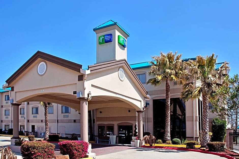 Holiday Inn Express Hotel and Suites Lake Charles