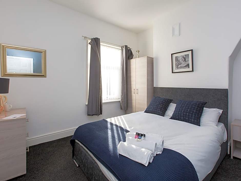 Townhouse @ Newlands Street Stoke