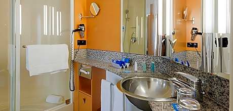 FOUR Ratingen Dusseldorf Airport