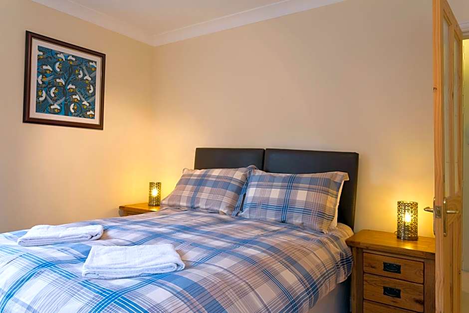 Poplar House Serviced Apartments