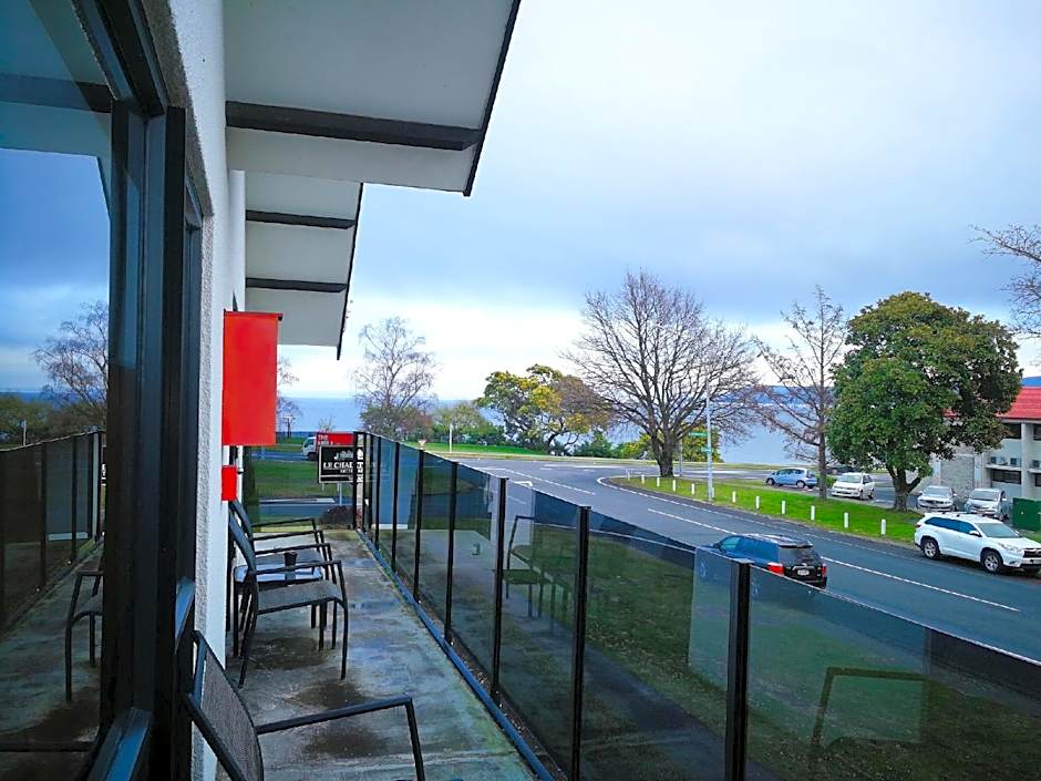 Le Chalet Suisse Motel Taupo