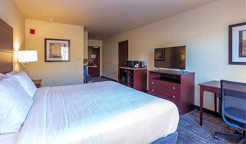 Cobblestone Inn & Suites - Brookville