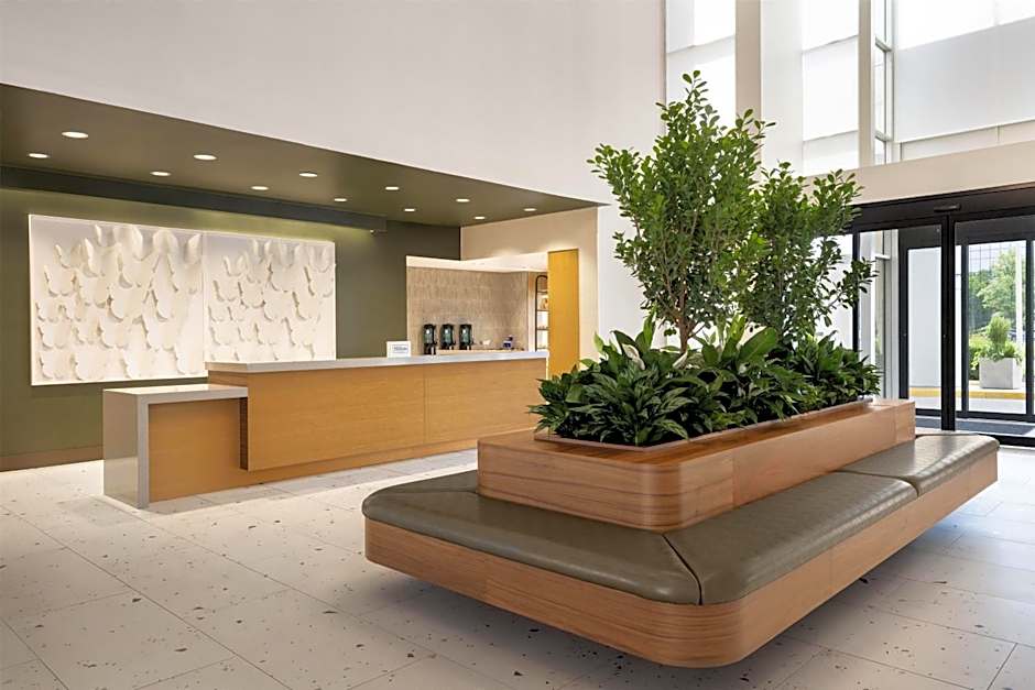 Embassy Suites by Hilton Cincinnati Northeast Blue Ash
