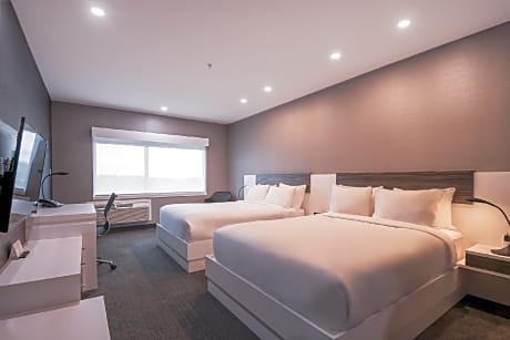 Queen Room with Two Queen Beds - Non-Smoking