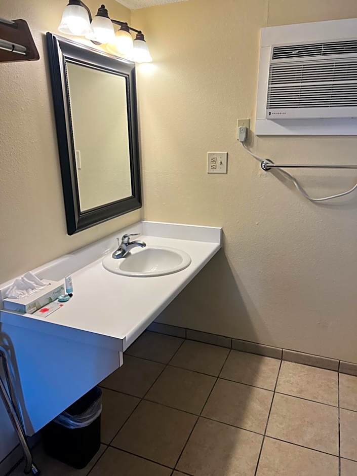 Timbers INN and Suites