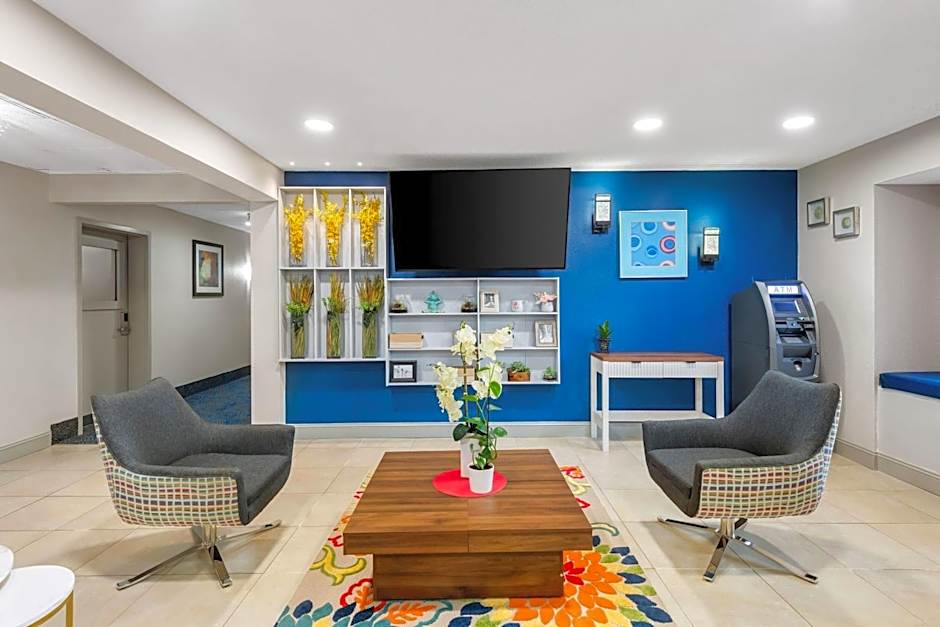 Microtel Inn & Suites Greenville by Wyndham
