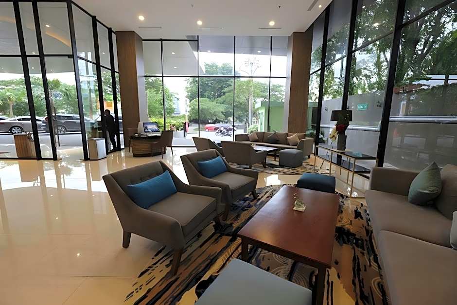 Hotel AYOLA Lippo Cikarang