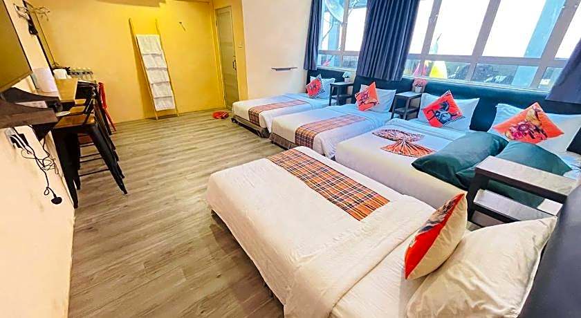 Loft Pals Urbanstay Lodge, Kapit