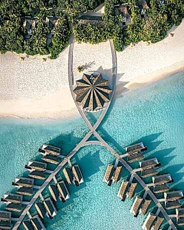 Kuredhivaru Resort & Spa Maldives