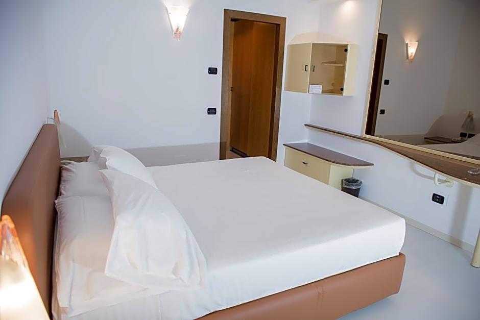 Blue Relais Maggiore