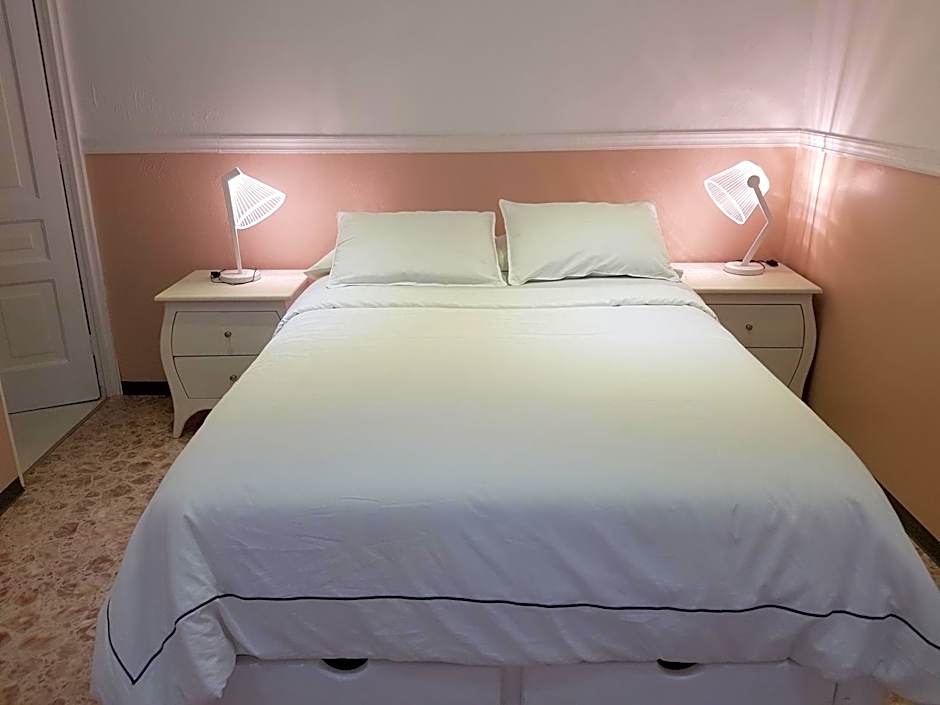 Hotel Posada Greco American Embassy