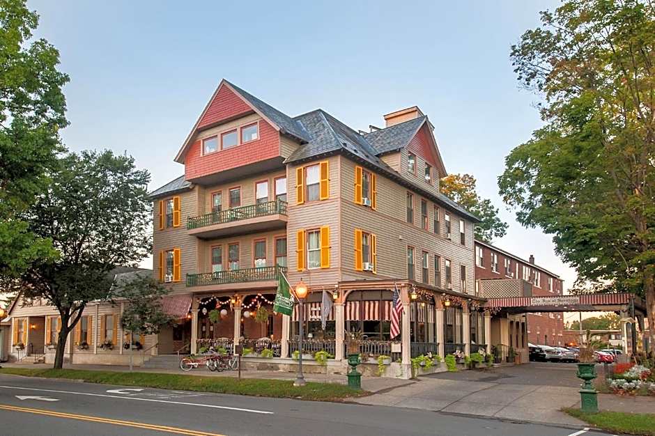 The Inn at Saratoga