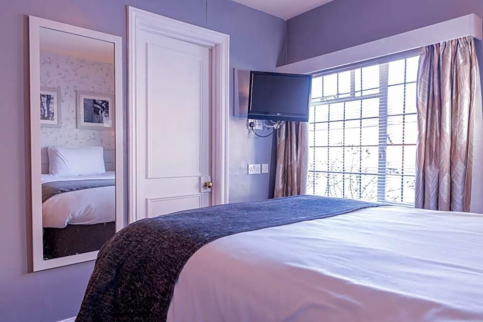 Cromwell Lodge Hotel by Greene King Inns