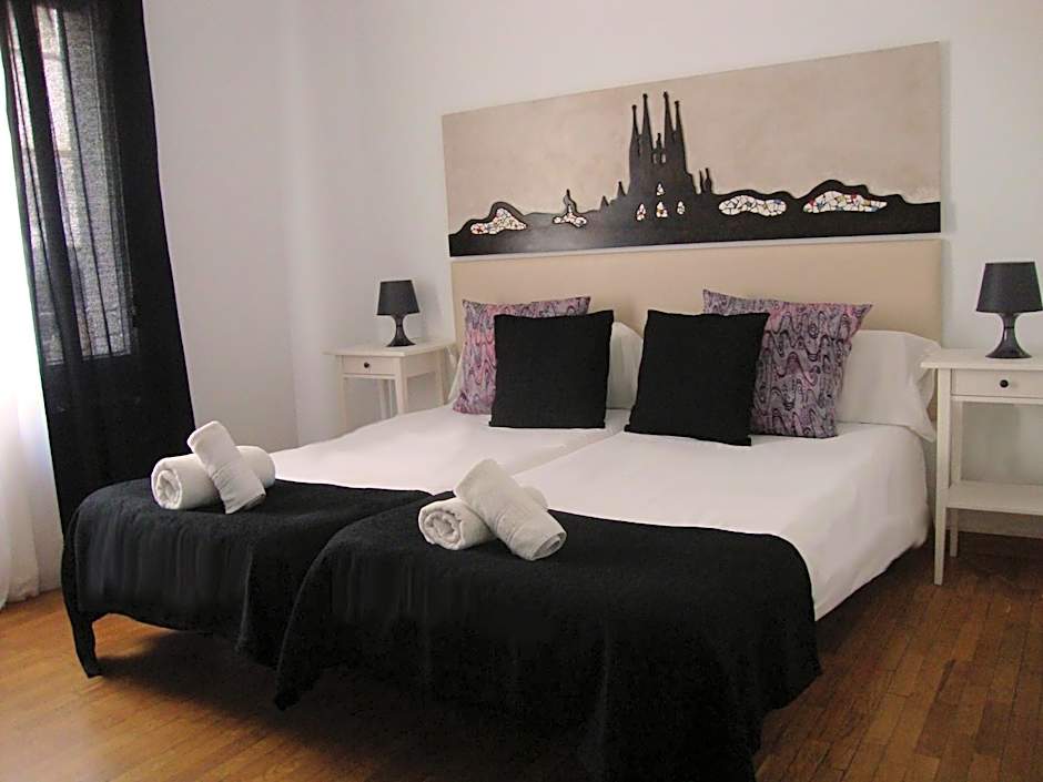 Petit Hotel