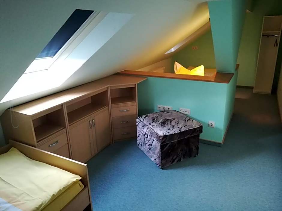 Kyffhäuserhotel "Goldene Aue"