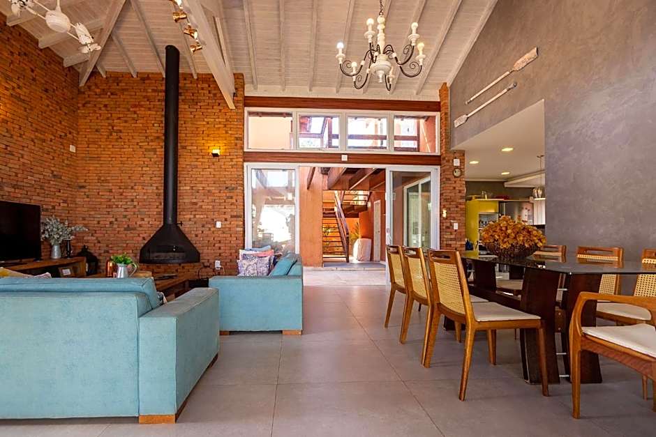 Búzios praia de Geribá, piscina e churrasqueira