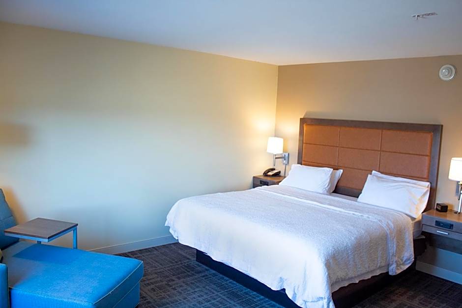 Hampton Inn By Hilton & Suites Big Rapids, Mi