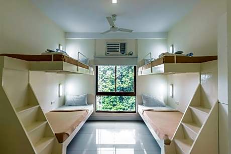 Friendship Room for 4