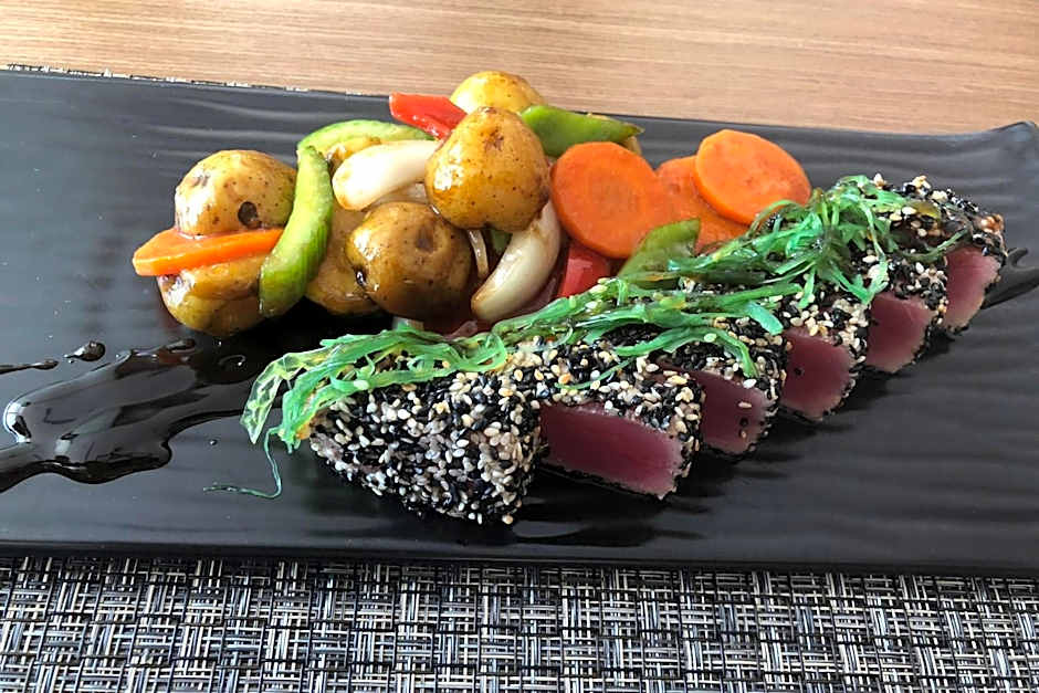 AC Hotel by Marriott Santa Marta